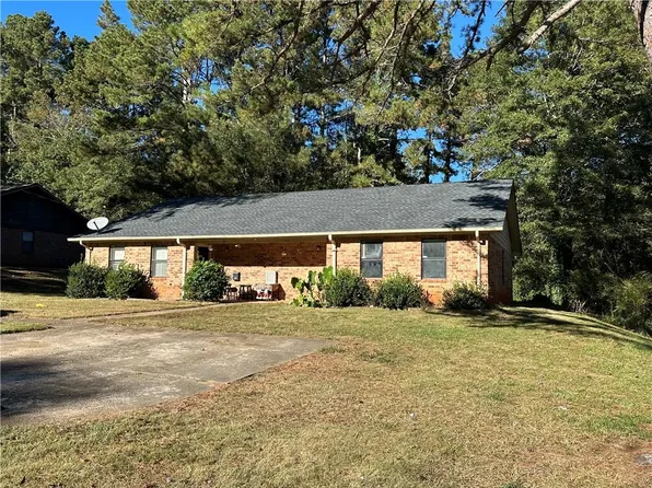 125 Saint Andrews Ct, Athens, GA 30605