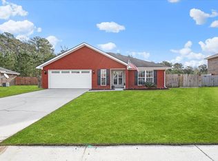 115 Sycamore Way, Midway, GA 31320