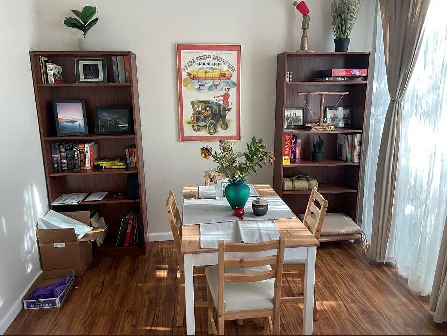 3 bed, 2.5 bath, 1390 sqft, $1,100 — Photo 3