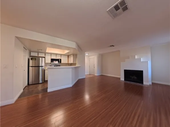 8600 W Charleston Blvd APT 2101, Las Vegas, NV 89117
