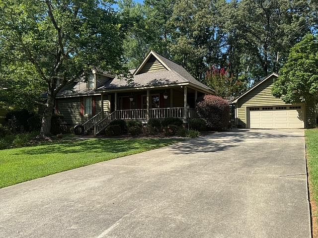 1st image of 116 Beech Run Dr