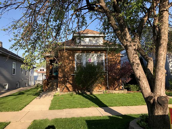 3rd image of 3524 Elmwood Ave