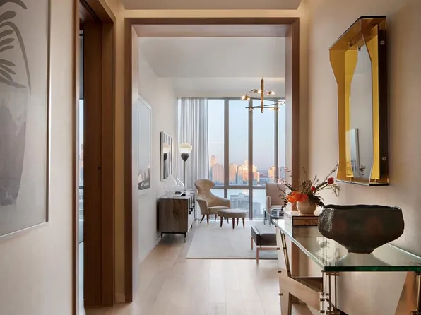 565 Broome Street image 1 of 22