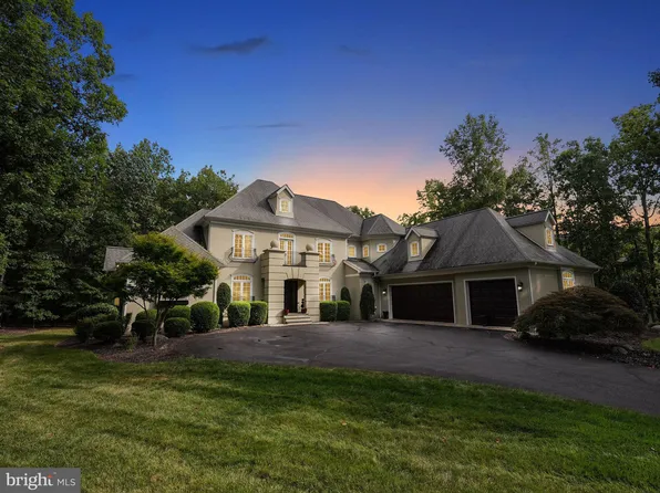 11113 Fawn Lake Pkwy, Spotsylvania, VA 22551