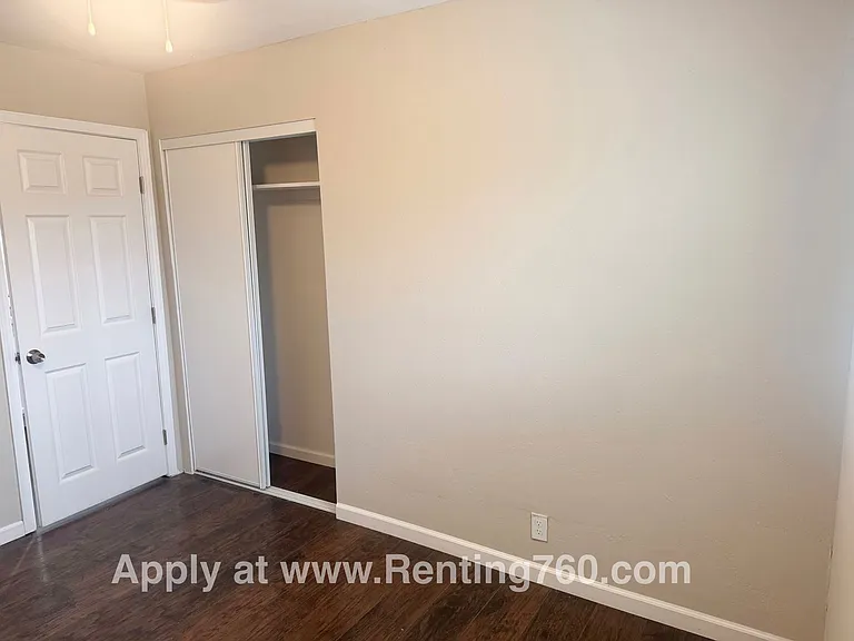 6454 Goleta Ave #B — Photo 10