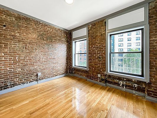 4th image of 2647 Frederick Douglas Blvd #5B