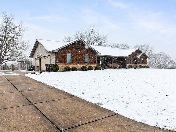 4th image of 206 Virginia Water Ct