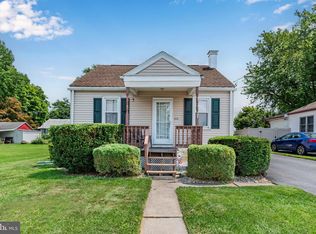 422 Brandy Ln, Mechanicsburg, PA 17055