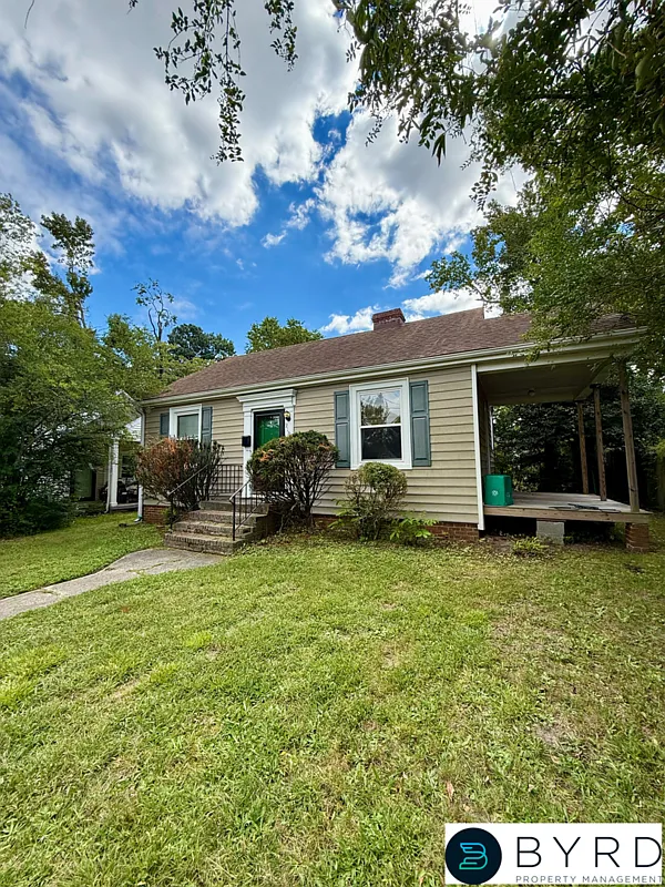 2 bed, 1.0 bath, 775 sqft, $1,400 — Photo 2