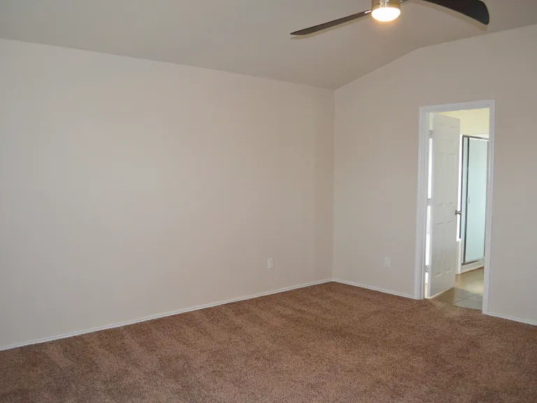 4808 Green Meadow St — Photo 24