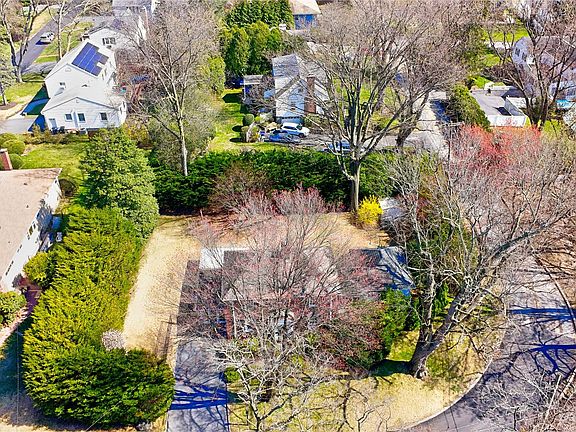 3rd image of 61 Kathwood Road
