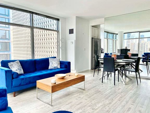 4th image of 250 E 54th St APT 27A