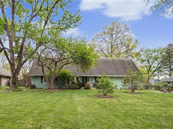 401 W 114th Ter, Kansas City, MO 64114