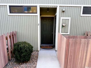 861 Nutmeg Pl APT 8, Reno, NV 89502