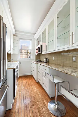 Sold by Compass | media 5