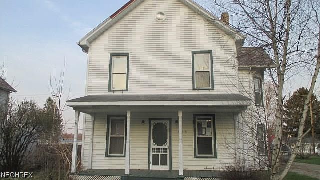 1st image of 125 N Main St