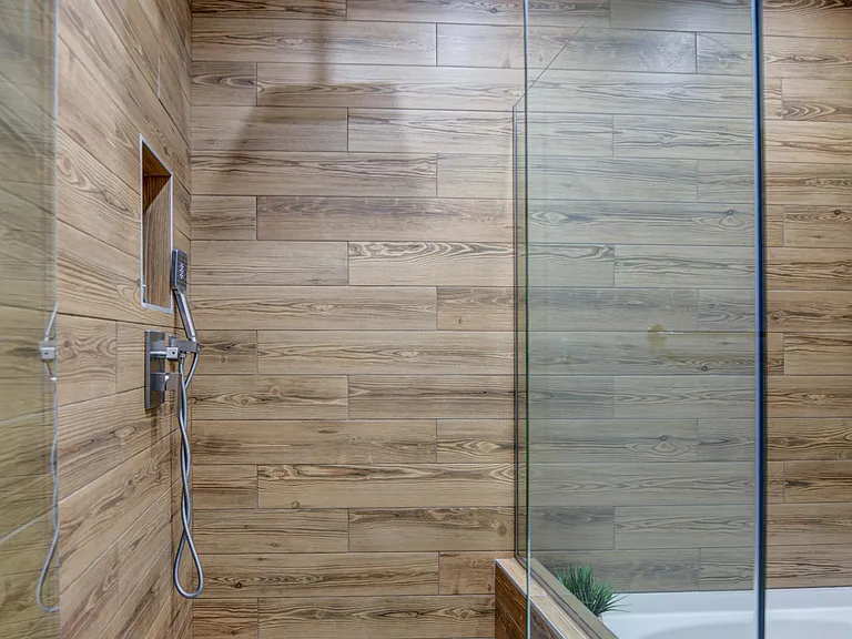 945 E Playa Del Norte Dr #2025 — Photo 13