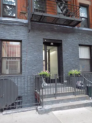 Sold by Corcoran | media 7