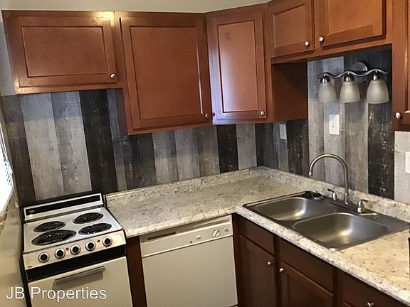 4th image of 50 W 9th Ave APT A