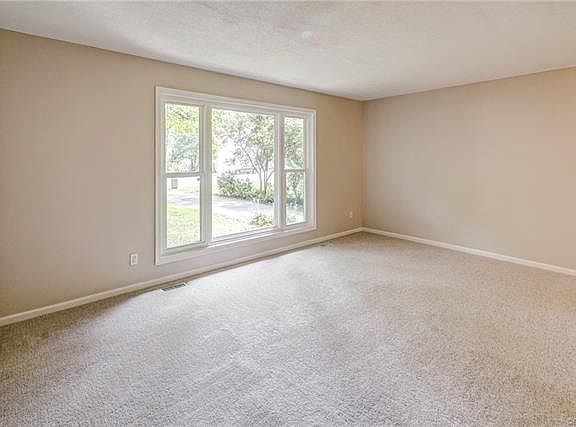 3rd image of 2316 Wistar St