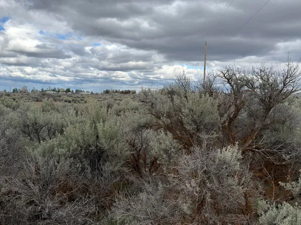 0 Juniper Ln #2100, Christmas Valley, OR 97641