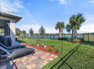 3120 Moss Way, Alva, FL 33920