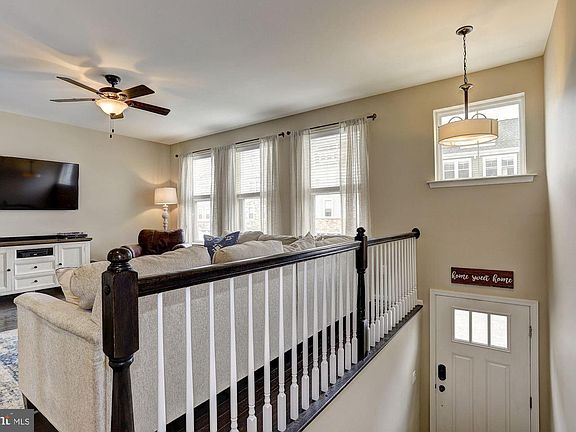 4th image of 419 Ocracoke Way