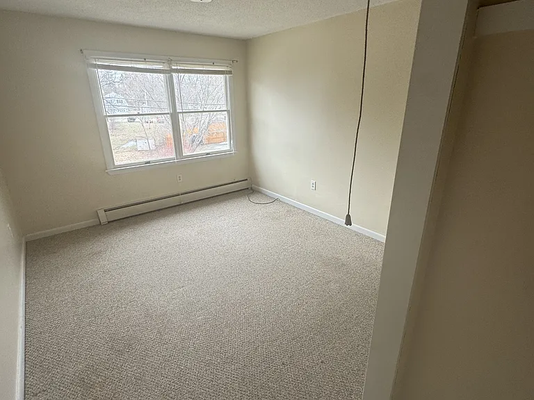 14 Kelley St — Photo 7