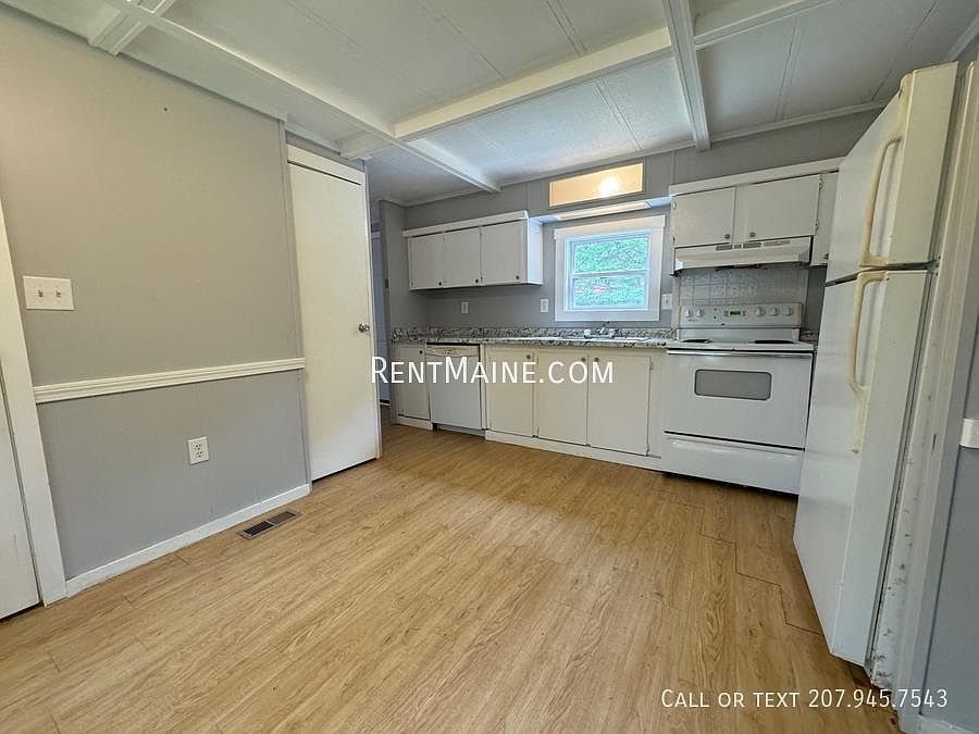 1st image of 40 Park Dr