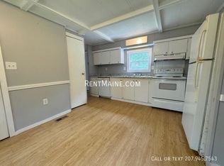 40 Park Dr, Canaan, ME 04924