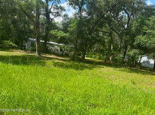 112 Cindy Ave, Interlachen, FL 32148