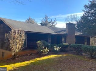 5595 Docs Rd, Viewtown, VA 20106