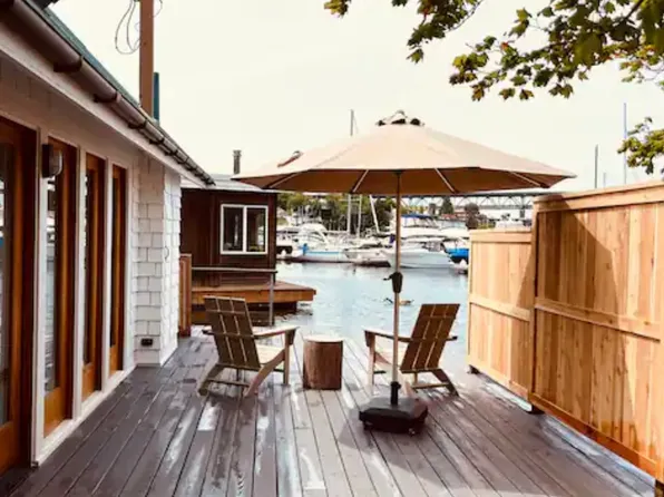 1409 NE Boat St, Seattle, WA