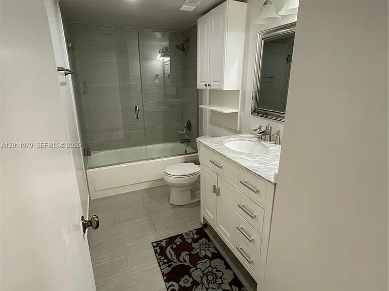 1621 Collins Ave #707 — Photo 13