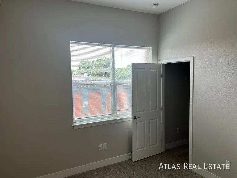 2905 W 25th Ave #204 — Photo 3