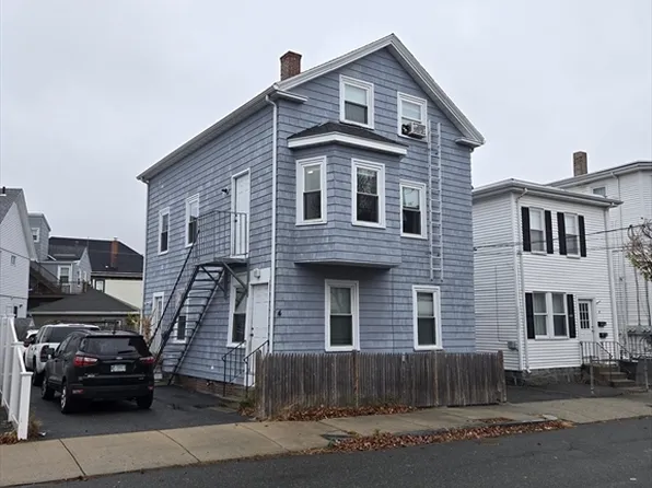 4 Sprague St, Peabody, MA 01960