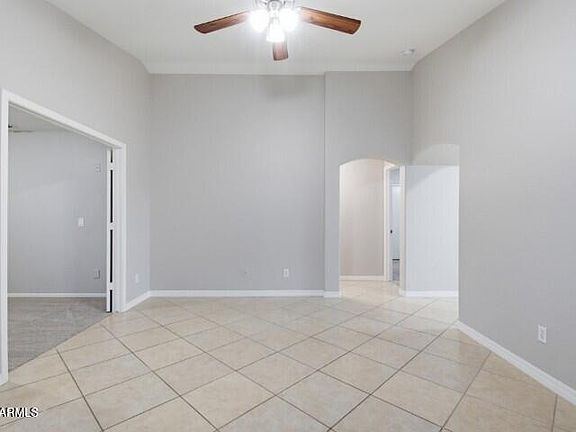 5th image of 11806 W ALTADENA Avenue