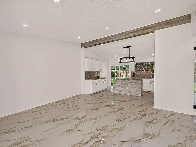 16619 Tibet Rd — Photo 7