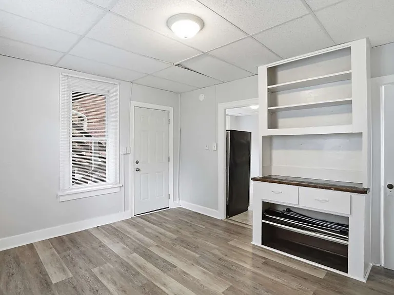 207 N Mulberry St — Photo 31