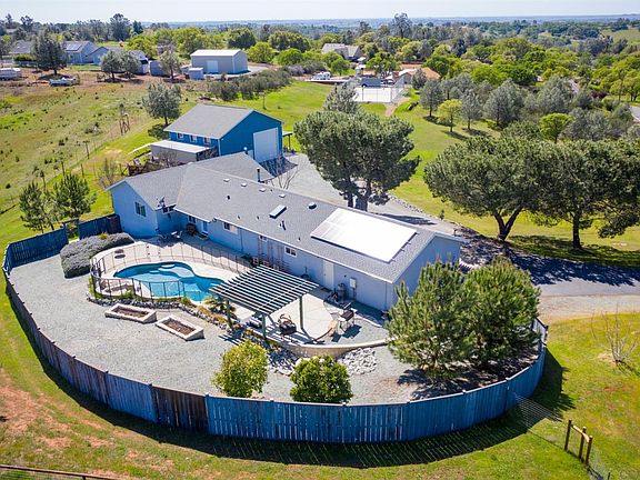 2nd image of 6565 Usher Dr