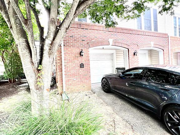2nd image of 7107 Mason Grove Ct #1