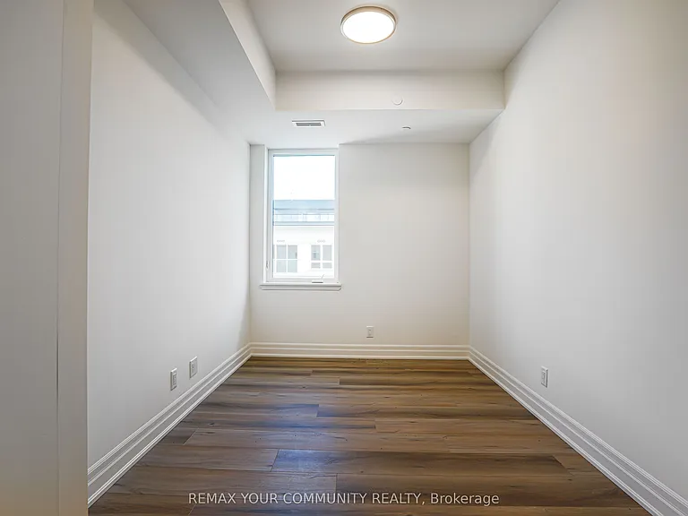 101 Cathedral High St #Penthouse 20 — Photo 14