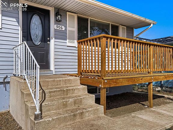 4th image of 906 Arrawanna St