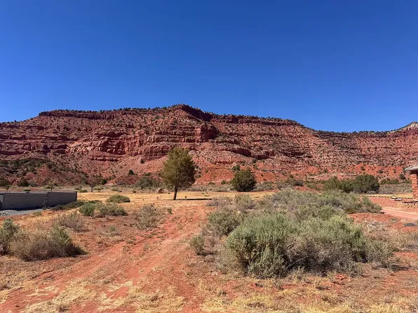 1081 E Country Club Dr, Kanab, UT 84741