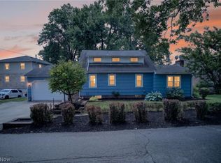 5630 N Island Dr NW, Canton, OH 44718