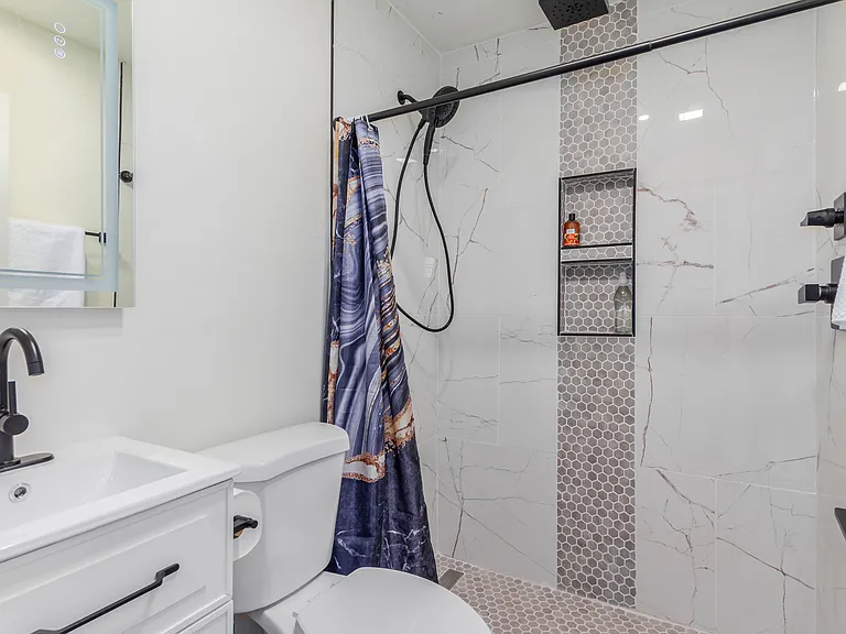 2238 E Grant Rd #2 — Photo 14