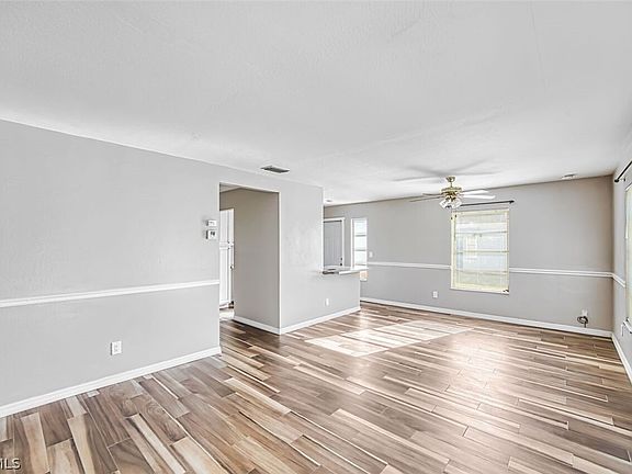 5th image of 42 Temple Ct