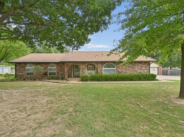 10511 S 200th East Ave, Broken Arrow, OK 74014