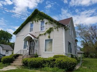 709 John St, Joliet, IL 60435