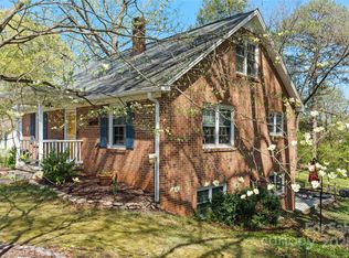 206 23rd St NW, Hickory, NC 28601